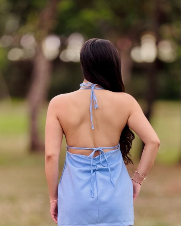 Vestido Frente Única com Broche Luxo no Decote - Image 2